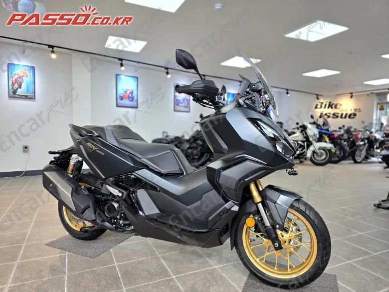 Honda Adv 350 - фото 1