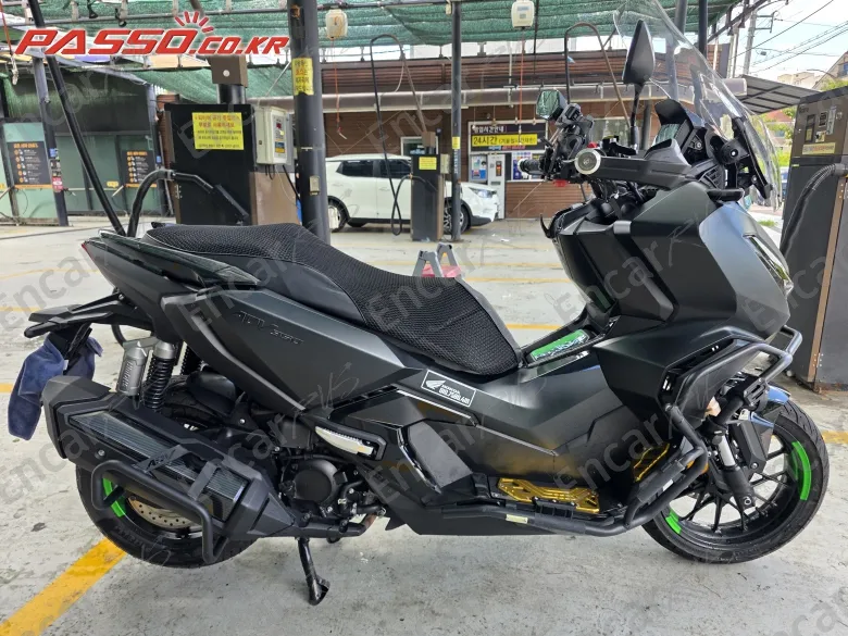 Honda Adv 350 - фото 0