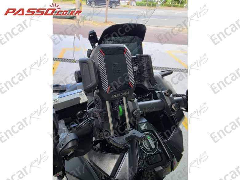 Honda Adv 350 - фото 6