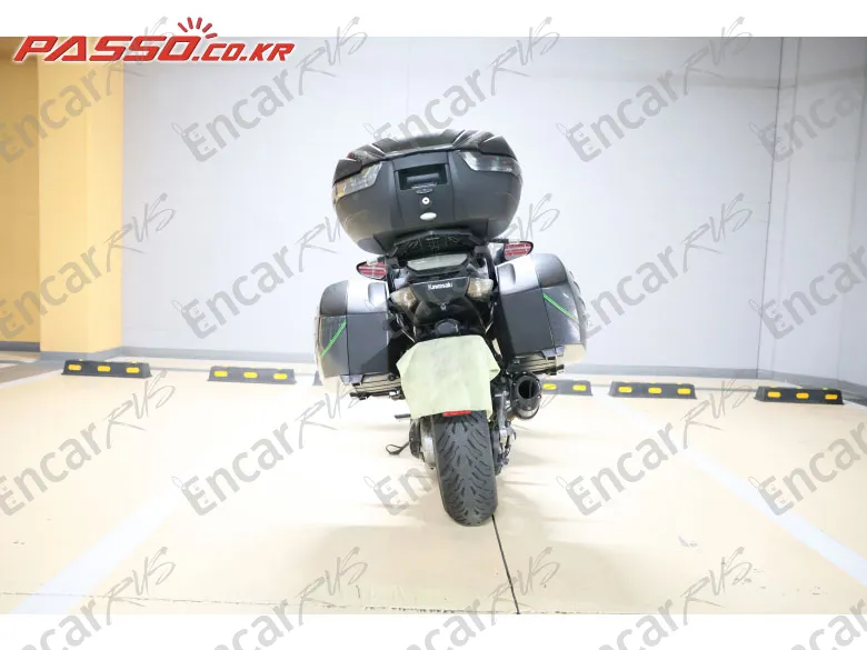 Kawasaki Gtr 1400 - фото 2