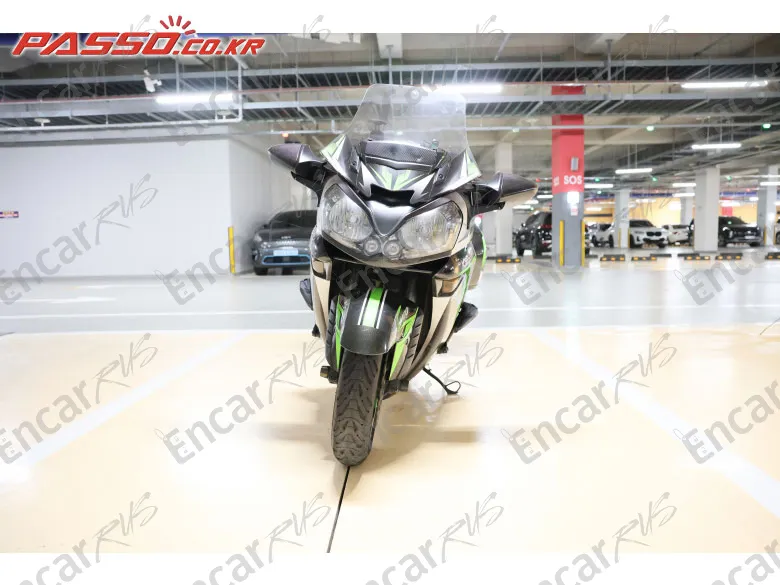 Kawasaki Gtr 1400 - фото 5