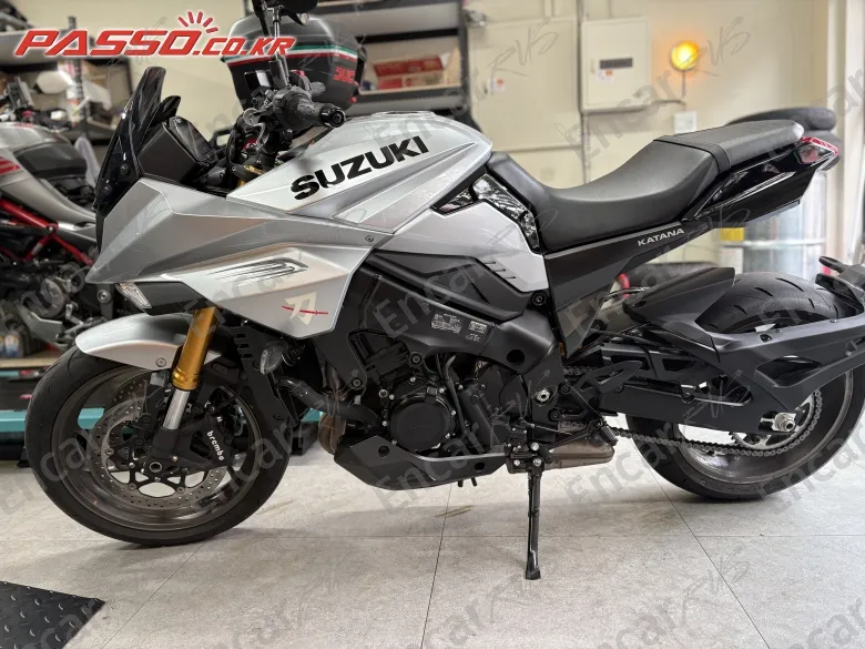 Suzuki Katana Gsx S 1000 - фото 1