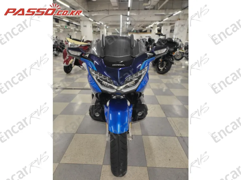 Honda Goldwing Tour Mt - фото 3