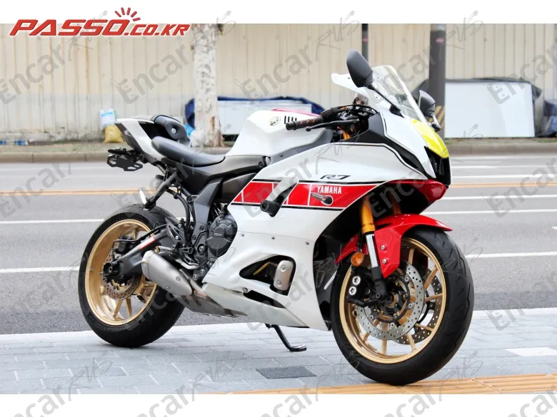 Yamaha Yzf R7 - фото 1