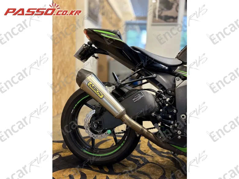 Kawasaki Zx 6 R - фото 6