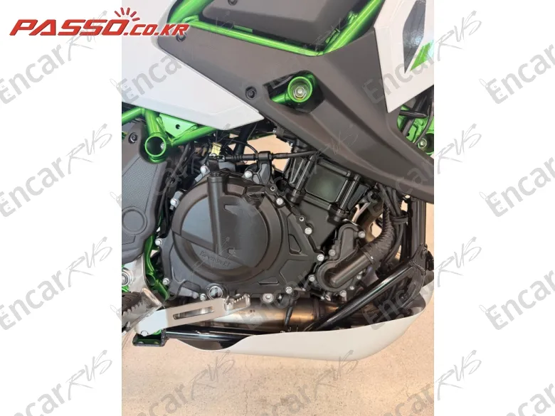 Kawasaki Kle 500 Se - фото 4