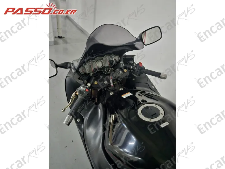 Suzuki Gsx R 1300 Hayabusa - фото 3