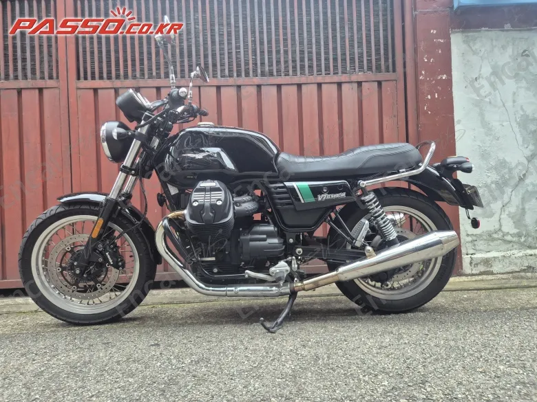 Moto Guzzi V7 Ⅲ Special 2017, фото 1