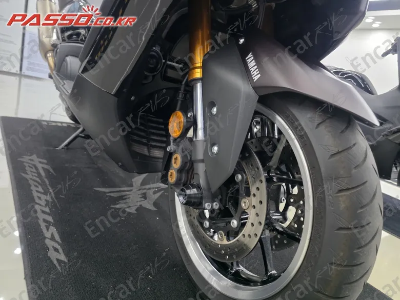 Yamaha T Max 560 - фото 5