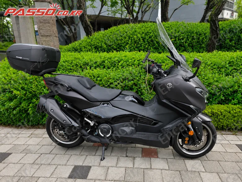 Yamaha T Max 560 - фото 0