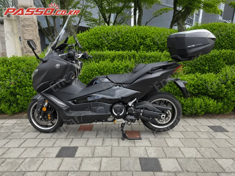 Yamaha T Max 560 - фото 1