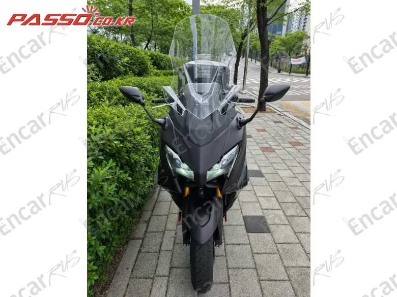 Yamaha T Max 560 - фото 6