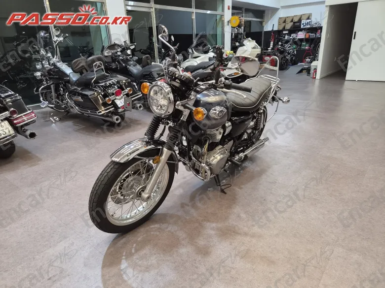 Kawasaki W 800 - фото 3