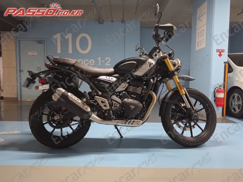 Triumph Scrambler 400 X - фото 0