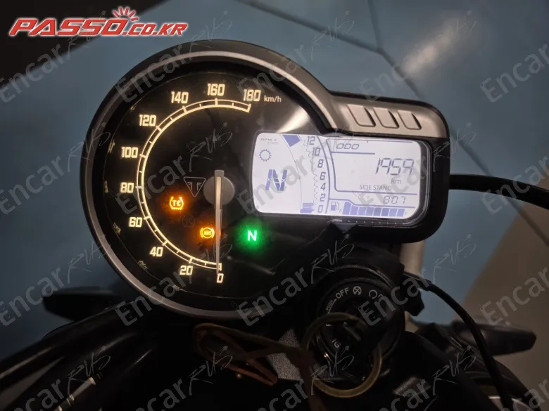Triumph Scrambler 400 X - фото 3
