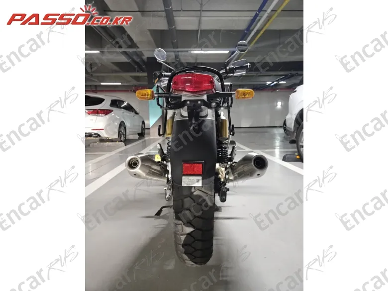 Royal Enfield Interceptor 650 - фото 2