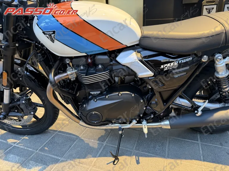 Triumph Speed Twin - фото 4