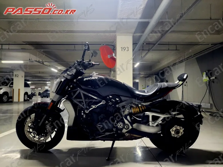 Ducati X Diavel S - фото 1