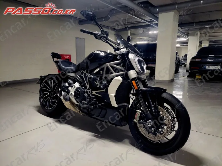 Ducati X Diavel S - фото 2
