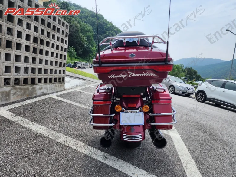 Harley-Davidson Flhxs Street Glide Special - фото 2