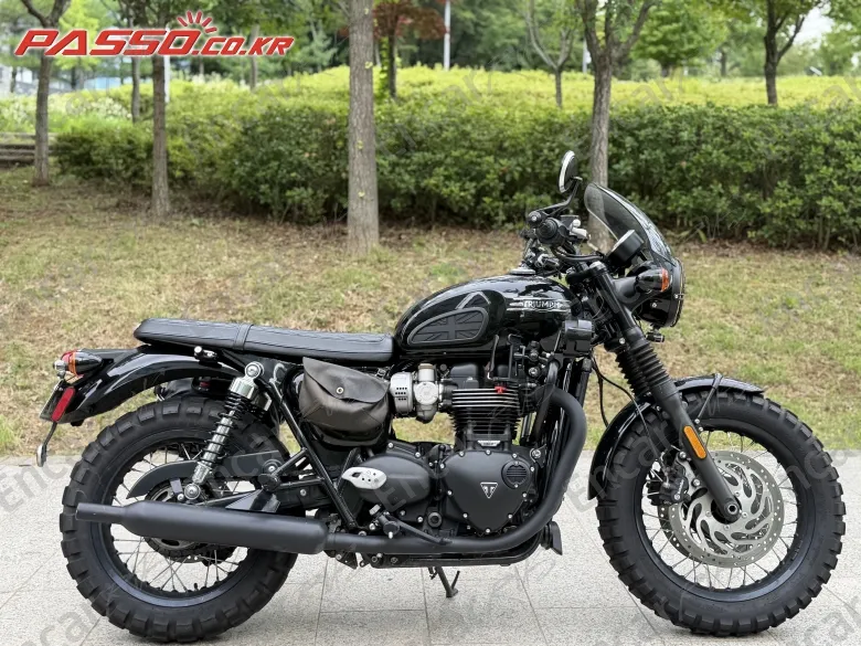 Triumph Bonneville T120 Black - фото 0