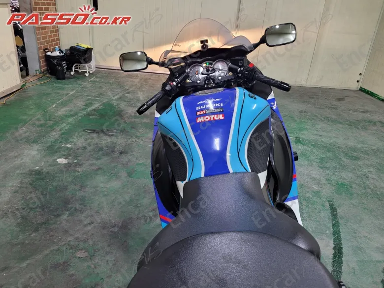 Suzuki Gsx R 1300 Hayabusa - фото 3