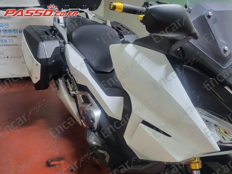 Honda Forza 750 - фото 0