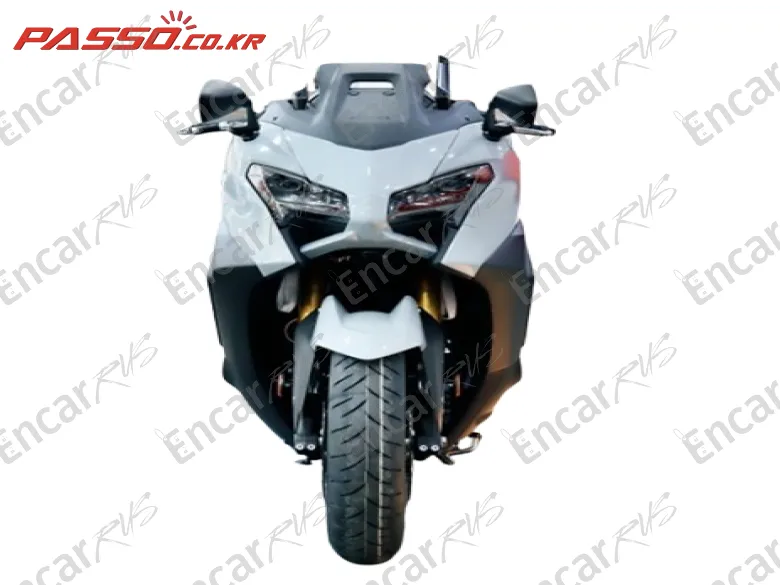 Yamaha T Max 560 - фото 2