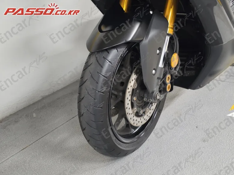 Yamaha T Max 560 - фото 5