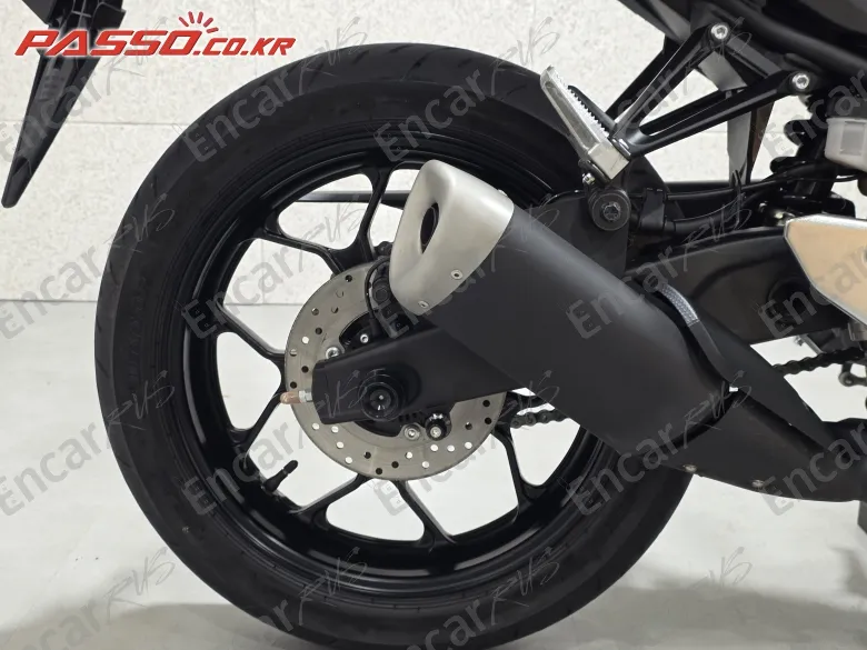 Yamaha Yzf R3 - фото 6