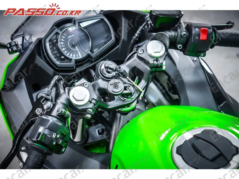 Kawasaki Ninja 400 Abs - фото 3