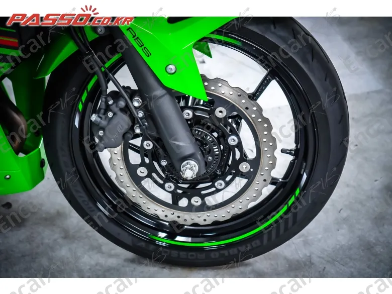 Kawasaki Ninja 400 Abs - фото 5