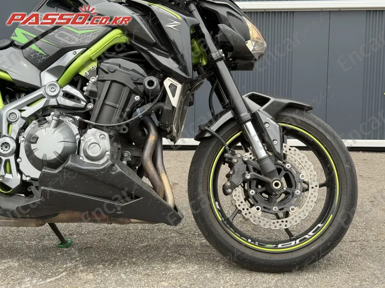 Kawasaki Z 900 Abs - фото 4