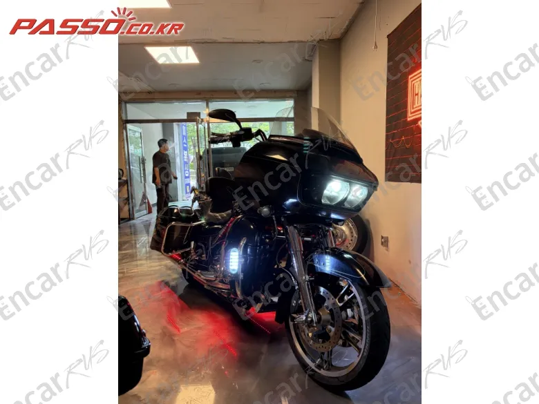 Harley-Davidson Road Glide Special - фото 1
