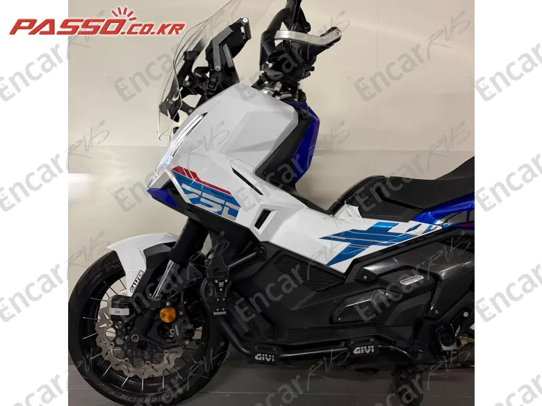 Honda X Adv - фото 6