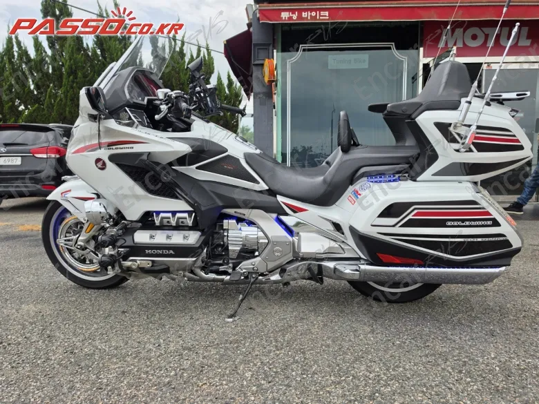 Honda Goldwing Tour Mt - фото 1