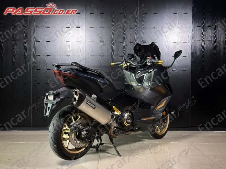 Yamaha T Max 560 - фото 6
