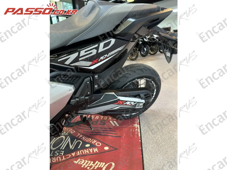 Honda X Adv - фото 2