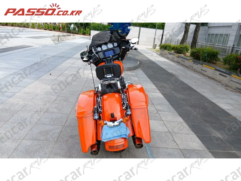 Harley-Davidson Flhxs Street Glide Special - фото 2
