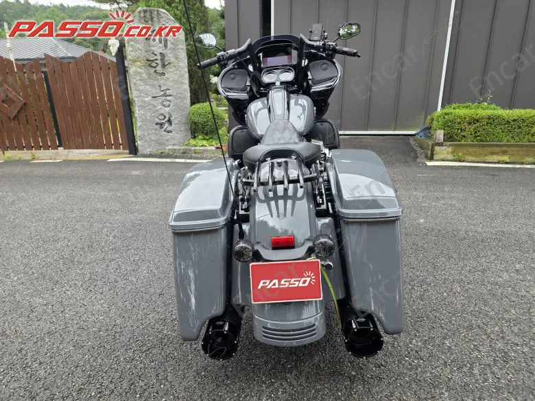 Harley-Davidson Road Glide Special - фото 2