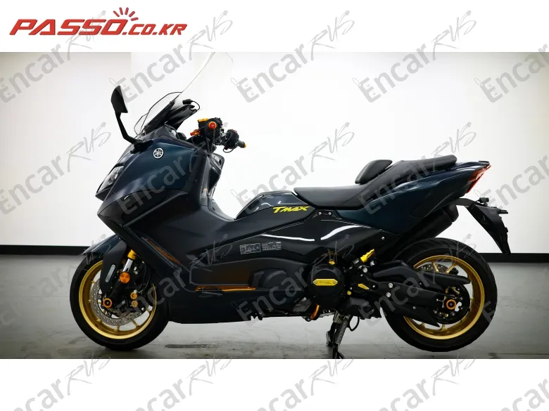 Yamaha T Max 560 - фото 1