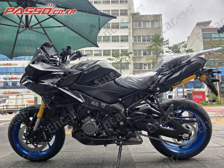 Suzuki Gsx S 1000 Gx - фото 1