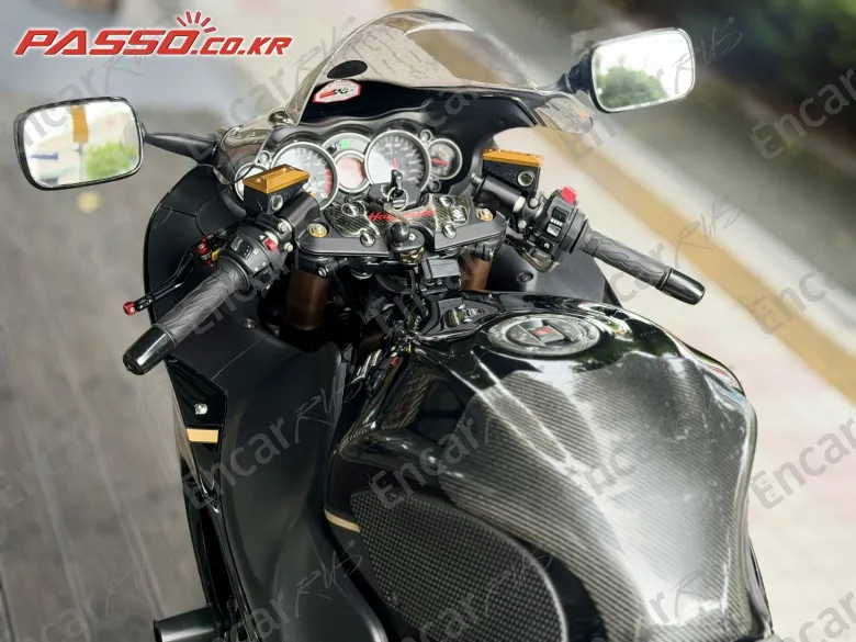 Suzuki Gsx R 1300 Hayabusa - фото 3