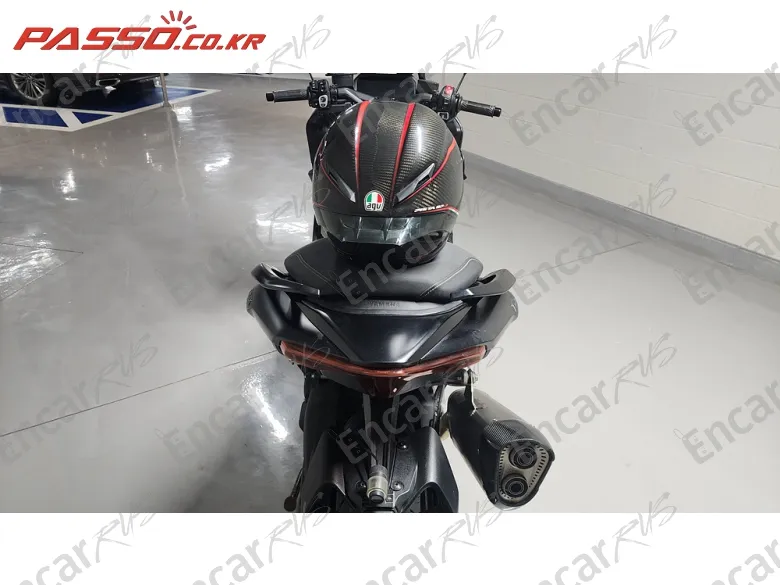 Yamaha T Max 560 - фото 2