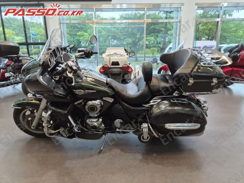 Kawasaki Vulcan 1700 Voyager Abs - фото 1