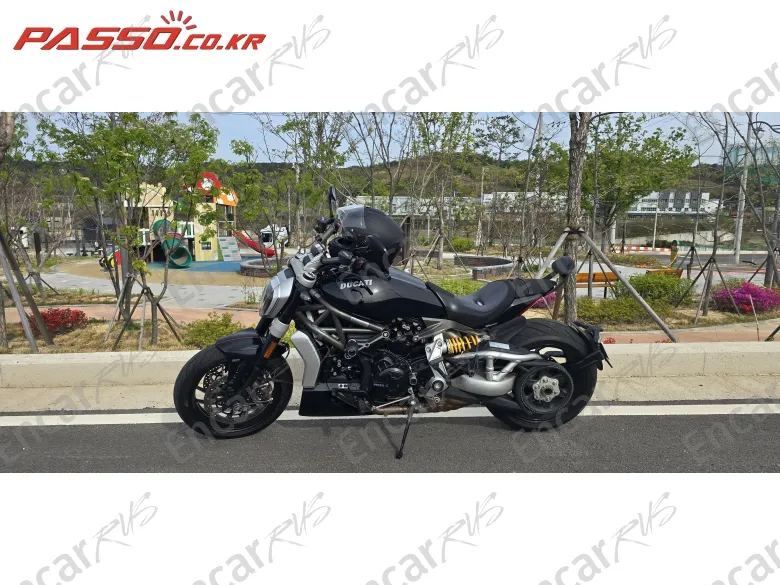 Ducati X Diavel S - фото 4