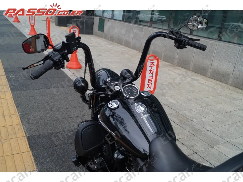 Harley-Davidson Road King Special - фото 3