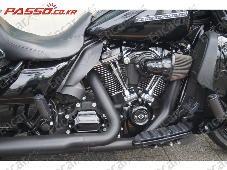 Harley-Davidson Road King Special - фото 4