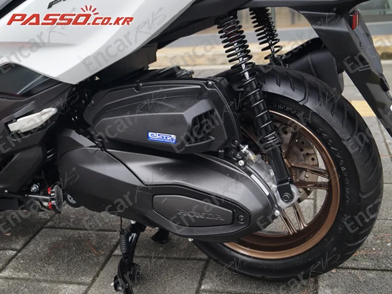 Honda Forza 350 - фото 4