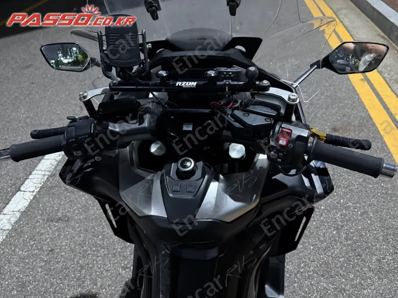 Honda Forza 750 - фото 3